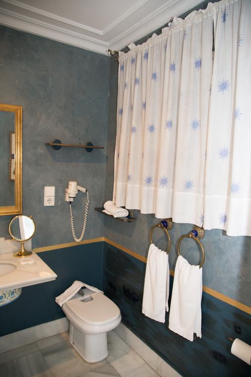 Villa De La Palmera Seville Ngoại thất bức ảnh