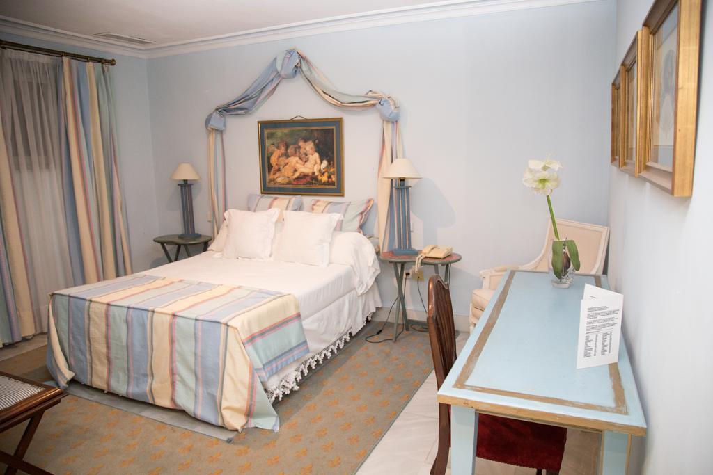 Villa De La Palmera Seville Ngoại thất bức ảnh