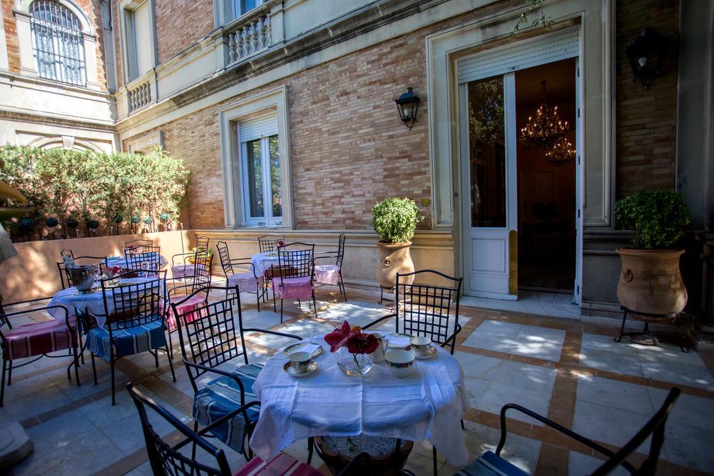 Villa De La Palmera Seville Ngoại thất bức ảnh